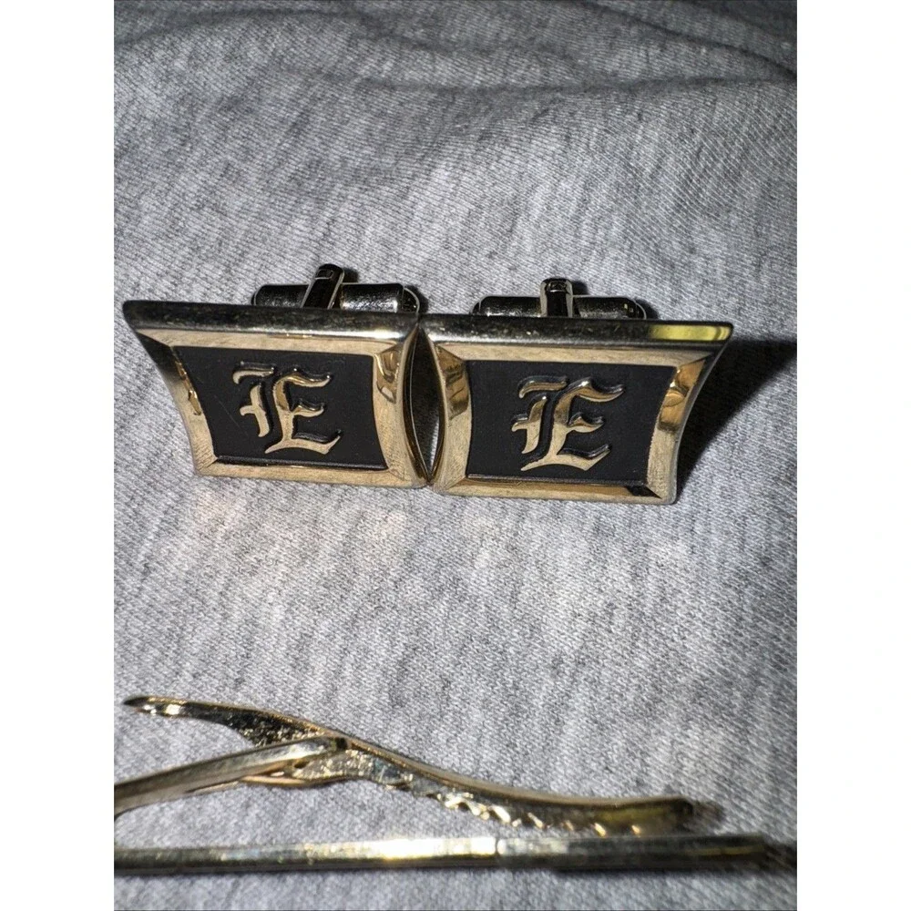 Vintage Hicock Initial Monogram “E” Tie Tack And Cuff Links Set Goldtone